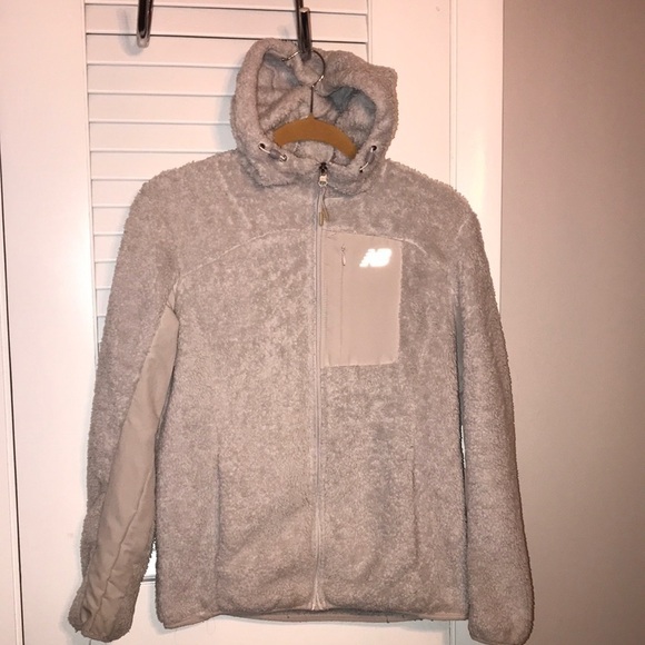 New Balance Jackets & Blazers - New Balance size Small Fuzzy Jacket​​